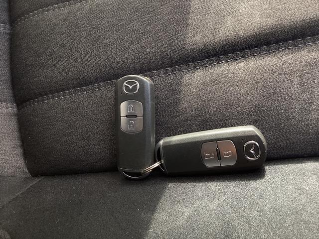 MAZDA6ワゴン 2.0 20S プロアクティブ ナビSDカード 360°ビュー ETC フルセグTVチューナー Bluetooth機能 USB接続端子 CD DVDプレーヤー 2カメラドライブレコーダー パドルシフト パワーシート シートヒーター(30枚目)