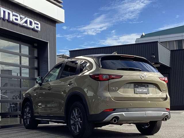 CX-5 2.2 XD フィールド ジャーニー ディーゼルターボ 4W ナビSDカード 360°ビュー ETC フルセグTVチューナー Bluetooth機能 USB接続端子 ワイヤレス充電Qi パドルシフト パワーシート シートヒーター ハンズフリーパワーリアゲート(19枚目)