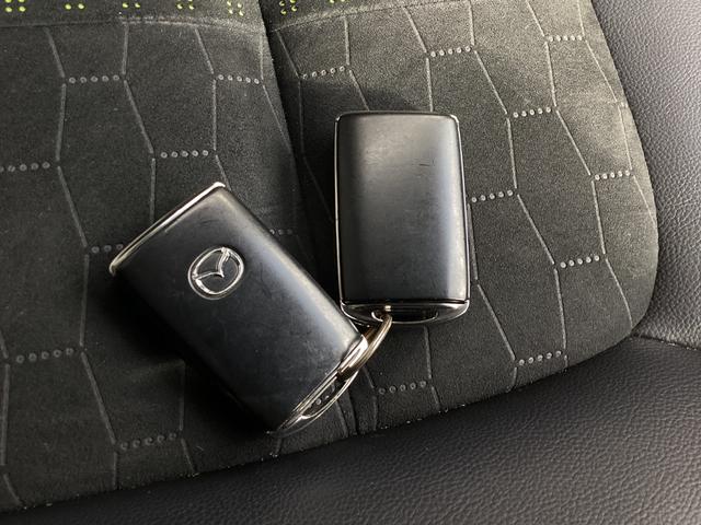 CX-5 2.2 XD フィールド ジャーニー ディーゼルターボ 4W ナビSDカード 360°ビュー ETC フルセグTVチューナー Bluetooth機能 USB接続端子 ワイヤレス充電Qi パドルシフト パワーシート シートヒーター ハンズフリーパワーリアゲート(29枚目)