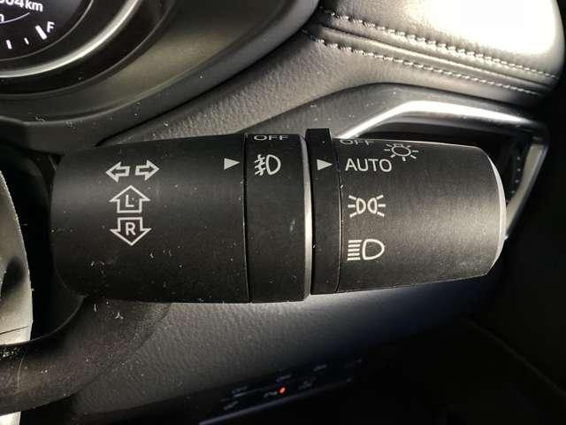 CX-8 2.2 XD Lパッケージ ディーゼルターボ ナビSDカード 360°ビュー ETC リアエンター フルセグTVチューナー CD DVDプレーヤー Bluetooth機能 USB接続端子 ドライブレコーダー パワーシート シートヒーター(17枚目)