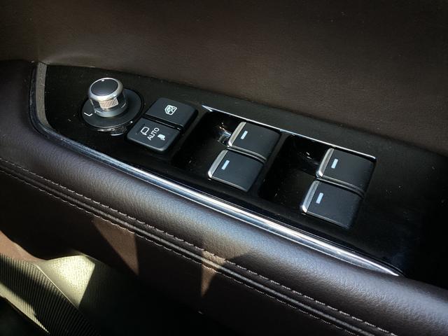 CX-8 2.2 XD Lパッケージ ディーゼルターボ ナビSDカード 360°ビュー ETC リアエンター フルセグTVチューナー CD DVDプレーヤー Bluetooth機能 USB接続端子 ドライブレコーダー パワーシート シートヒーター(30枚目)