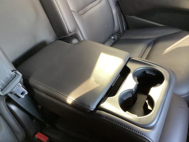 CX-8 2.2 XD Lパッケージ ディーゼルターボ ナビSDカード 360°ビュー ETC リアエンター フルセグTVチューナー CD DVDプレーヤー Bluetooth機能 USB接続端子 ドライブレコーダー パワーシート シートヒーター(39枚目)