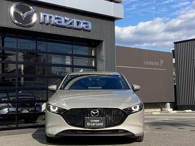 MAZDA3ファストバック 2.0 20S ツーリング 当社試乗車アップ車 ナビSDカード フルセグTVチューナー Bluetooth機能 USB接続端子 ワイヤレス充電Qi ETC 360°ビュー パワーシート シートヒータ パドルシフト Alexa機能(16枚目)