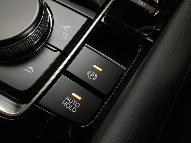 MAZDA3ファストバック 2.0 20S ツーリング 当社試乗車アップ車 ナビSDカード フルセグTVチューナー Bluetooth機能 USB接続端子 ワイヤレス充電Qi ETC 360°ビュー パワーシート シートヒータ パドルシフト Alexa機能(27枚目)