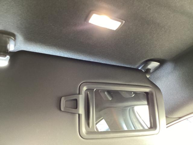 MAZDA3ファストバック 2.0 20S ツーリング 当社試乗車アップ車 ナビSDカード フルセグTVチューナー Bluetooth機能 USB接続端子 ワイヤレス充電Qi ETC 360°ビュー パワーシート シートヒータ パドルシフト Alexa機能(34枚目)