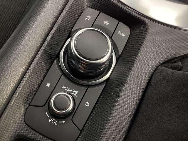 ロードスター 1.5 S スペシャルパッケージ ナビ ETC BOSEシステム フルセグTVチューナー CD DVDプレーヤー Bluetooth機能 USB接続端子 リアコーナーセンサー 車線逸脱防止警報装置 シートヒーター 純正16インチアルミ(7枚目)