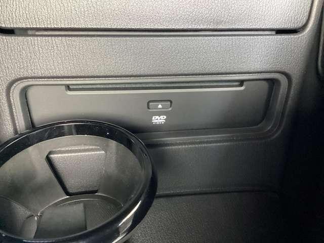 ロードスター 1.5 S スペシャルパッケージ ナビ ETC BOSEシステム フルセグTVチューナー CD DVDプレーヤー Bluetooth機能 USB接続端子 リアコーナーセンサー 車線逸脱防止警報装置 シートヒーター 純正16インチアルミ(9枚目)