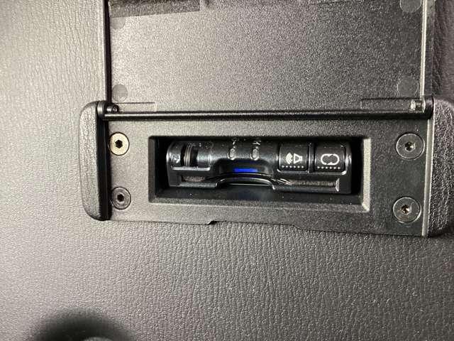 ロードスター 1.5 S スペシャルパッケージ ナビ ETC BOSEシステム フルセグTVチューナー CD DVDプレーヤー Bluetooth機能 USB接続端子 リアコーナーセンサー 車線逸脱防止警報装置 シートヒーター 純正16インチアルミ(13枚目)