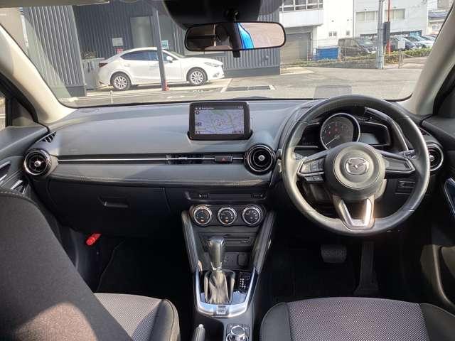 人間工学に基づいて設計されてますので、長時間・長距離を走行しても運転しやすく疲れにくい構造になっています♪