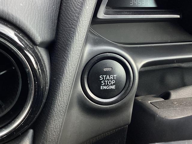 スマートキーレスエントリー＆プッシュスタートシステムで、鍵の出し入れ不要です♪