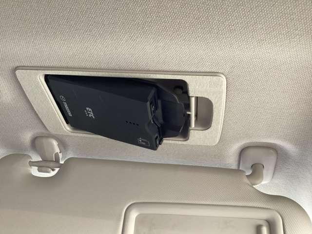 MAZDA2 1.5 15S プロアクティブ Sパッケージ ナビSDカード 360°ビュー ETC フルセグTVチューナー CD DVDプレーヤー Bluetooth機能 USB端子 ドライブレコーダー オートクルーズコントロール パドルシフト シートヒーター(14枚目)