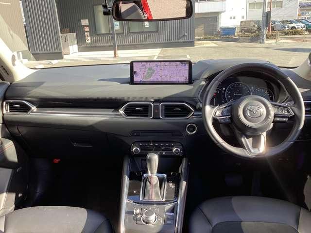 ＣＸ－５ ２．２　ＸＤ　ブラックトーンエディション　ディーゼルターボ　ナビＳＤカード　３６０°ビュー　ＢＯＳＥ　フルセグＴＶチューナー　Ｂｌｕｅｔｏｏｔｈ　ＵＳＢ端子　ワイヤレス充電Ｑｉ　ＥＴＣ　２カメラドライブレコーダー　パワーシート　シートヒーター　パワーリアゲート（3枚目）