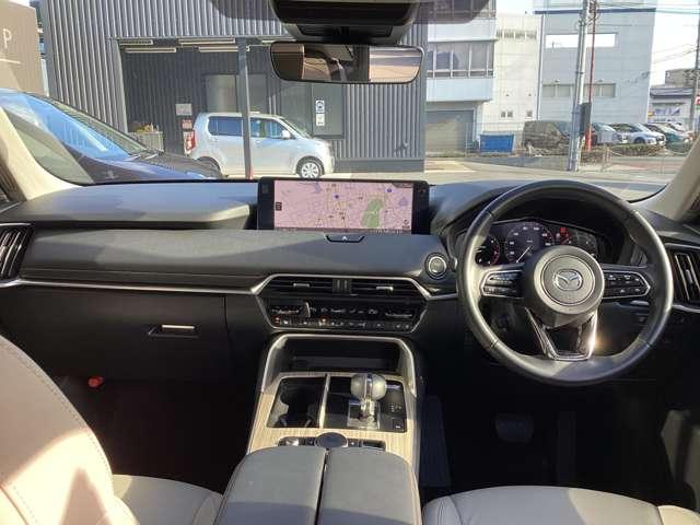 �l�ԍH�w�Ɋ�Â��Đ݌v����Ă܂��̂ŁA�����ԁE�������𑖍s���Ă��^�]���₷�����ɂ����\���ɂȂ��Ă��܂���