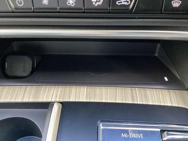 �p���K�i�ɑΉ������X�}�[�g�t�H���Ȃǂ�u�������ŏ[�d�o����A���C�����X�[�d�p�����ځI