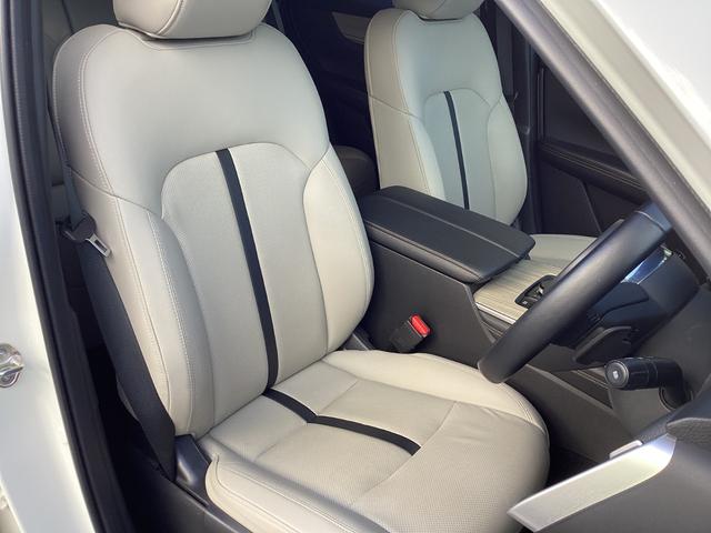 ���؂ȃx�[�W�����U�[�����V�[�g�Ɠ����̘A���o�l���C���[�ő̏d�ɍ��킹�Ă��Ȃ₩�ɂ���ނ̂ŁA�ǂ�ȑ̌^�̃h���C�o�[�ł���������t�B�b�g����\���ɂȂ��Ă��܂���