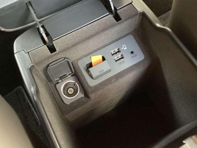 �Z���^�[�R���\�[�����ɂt�r�a�[�q�Q���`�t�w�~�j�W���b�N�P�@�~���[�W�b�N�v���[���[�ڑ��ł��C�ɓ���̉��y���y���ނ��Ƃ��o���܂���`���������@�b�����o�������@�A�`�������������@�`�������@�Ή��ł�