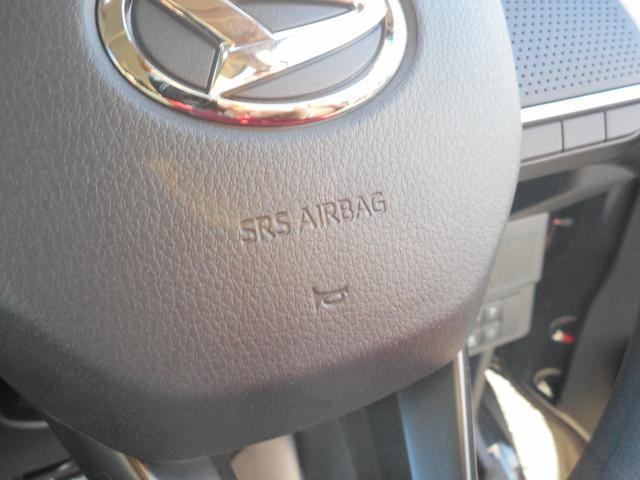 ハイゼットカーゴ クルーズ　９インチＤオーディオ・ＬＥＤライト・Ｂカメラ・フォグライト・キーフリー・電格ミラー・ＡＴライト・フロントシェルフ・コーナーセンサー・Ｗエアバック（10枚目）