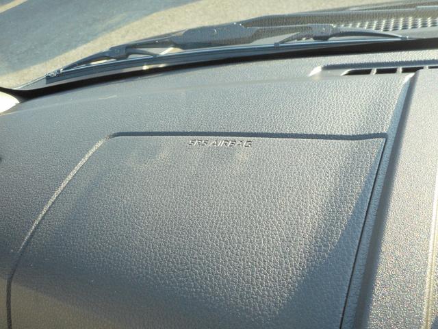 ハイゼットカーゴ クルーズ　９インチＤオーディオ・ＬＥＤライト・Ｂカメラ・フォグライト・キーフリー・電格ミラー・ＡＴライト・フロントシェルフ・コーナーセンサー・Ｗエアバック（14枚目）