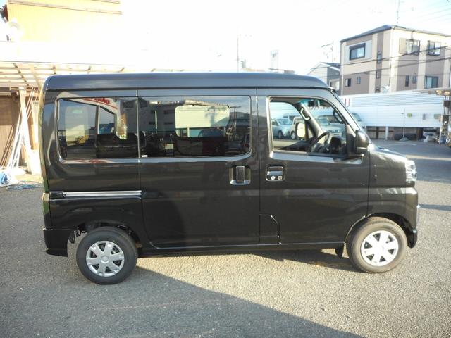 ハイゼットカーゴ クルーズ　９インチＤオーディオ・ＬＥＤライト・Ｂカメラ・フォグライト・キーフリー・電格ミラー・ＡＴライト・フロントシェルフ・コーナーセンサー・Ｗエアバック（29枚目）