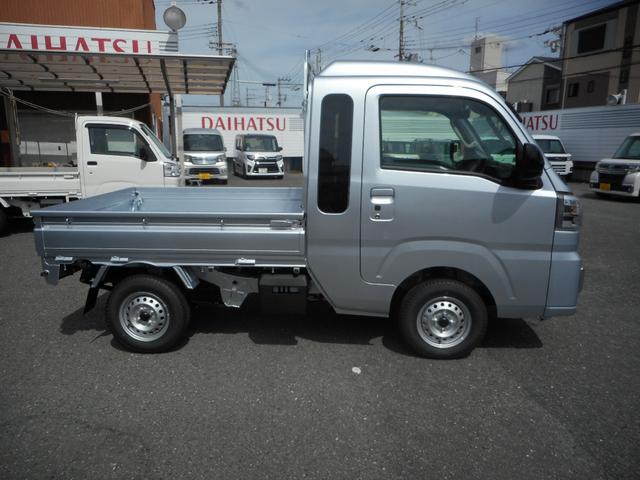 ハイゼットトラック ジャンボエクストラ　ＬＥＤライト・フォグ・キーフリー・電格ミラー・エアコン・パワステ・フロントシェルフ・コーナーセンサー・Ｗエアバック・パワーウィンドウ（4枚目）