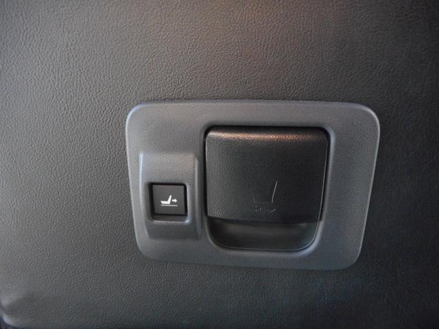 タント カスタムＲＳ　９インチＤオーディオ・ＡＣＣ・１６ＡＷ・Ｂカメラ・両Ｐスライド・キーフリー・ＥＴＣ・シートヒーター・コーナーセンサー・サイドエアバック・ステリモ・バイザー・マット・ＡＴエアコン・ＡＴミラー（16枚目）