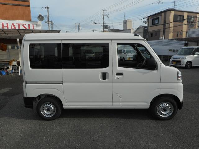 ハイゼットカーゴ DX キーレス・ATライト・アイスト・フルフラット・ABS・ESC(2枚目)