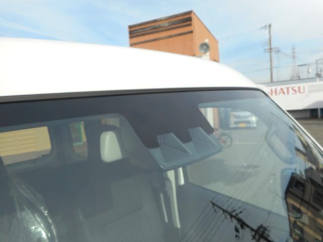 ハイゼットカーゴ DX キーレス・ATライト・アイスト・フルフラット・ABS・ESC(11枚目)