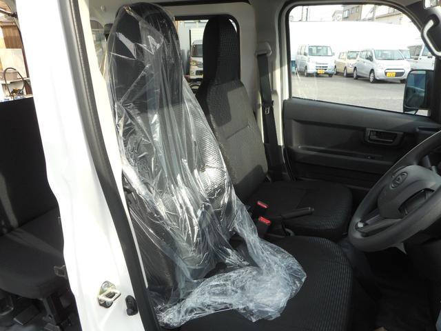 ハイゼットカーゴ DX キーレス・ATライト・アイスト・フルフラット・ABS・ESC(16枚目)
