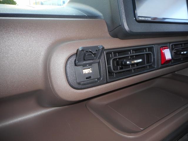 ムーヴキャンバス セオリーG フルセグナビ・前後ドラレコ・ETC・Bカメラ・ステリモ・LED・フォグ・キーフリー・両Pスライド・シートヒーター・電動Pブレーキ・アイスト・ATエアコン・サイドエアバック(17枚目)