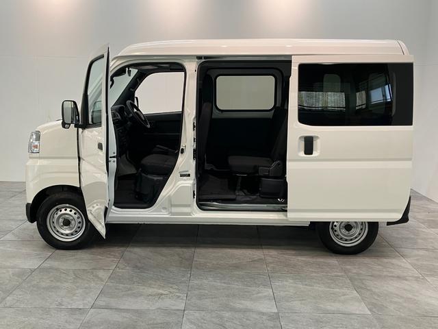 ハイゼットカーゴ ＤＸ　パートタイム４ＷＤ　キーレス　コーナーセンサー　ＥＴＣ　衝突被害軽減ブレーキ　スマアシ　コーナーセンサー　キーレス　前席パワーウインドウ　ＡＭ／ＦＭステレオ　ＥＴＣ　両側スライドドア　パートタイム４ＷＤ　オートライト（23枚目）