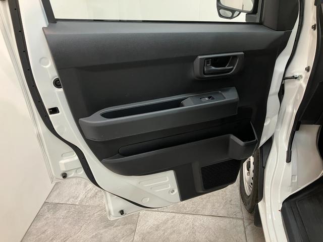 ハイゼットカーゴ ＤＸ　パートタイム４ＷＤ　キーレス　コーナーセンサー　ＥＴＣ　衝突被害軽減ブレーキ　スマアシ　コーナーセンサー　キーレス　前席パワーウインドウ　ＡＭ／ＦＭステレオ　ＥＴＣ　両側スライドドア　パートタイム４ＷＤ　オートライト（27枚目）