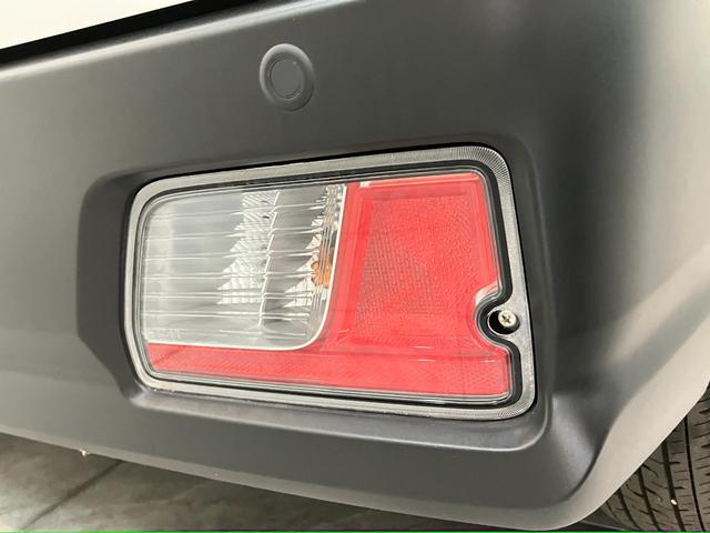 ハイゼットカーゴ ＤＸ　パートタイム４ＷＤ　キーレス　コーナーセンサー　ＥＴＣ　衝突被害軽減ブレーキ　スマアシ　コーナーセンサー　キーレス　前席パワーウインドウ　ＡＭ／ＦＭステレオ　ＥＴＣ　両側スライドドア　パートタイム４ＷＤ　オートライト（32枚目）