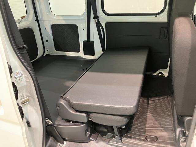 ハイゼットカーゴ ＤＸ　パートタイム４ＷＤ　キーレス　コーナーセンサー　ＥＴＣ　衝突被害軽減ブレーキ　スマアシ　コーナーセンサー　キーレス　前席パワーウインドウ　ＡＭ／ＦＭステレオ　ＥＴＣ　両側スライドドア　パートタイム４ＷＤ　オートライト（41枚目）