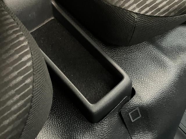 ハイゼットカーゴ ＤＸ　パートタイム４ＷＤ　キーレス　コーナーセンサー　ＥＴＣ　衝突被害軽減ブレーキ　スマアシ　コーナーセンサー　キーレス　前席パワーウインドウ　ＡＭ／ＦＭステレオ　ＥＴＣ　両側スライドドア　パートタイム４ＷＤ　オートライト（53枚目）