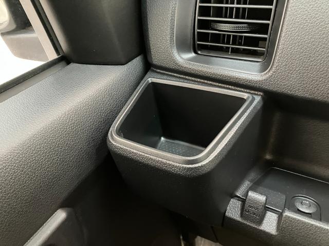 ハイゼットカーゴ ＤＸ　パートタイム４ＷＤ　キーレス　コーナーセンサー　ＥＴＣ　衝突被害軽減ブレーキ　スマアシ　コーナーセンサー　キーレス　前席パワーウインドウ　ＡＭ／ＦＭステレオ　ＥＴＣ　両側スライドドア　パートタイム４ＷＤ　オートライト（55枚目）