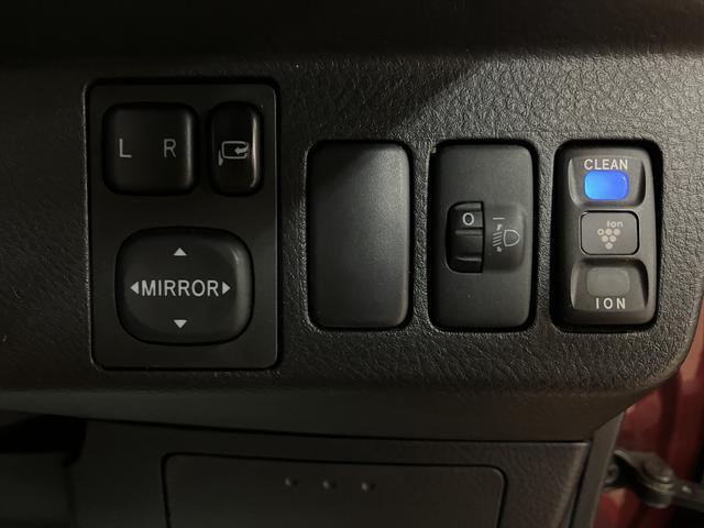 ミラジーノ プレミアムＸ／ＣＤ・ＭＤ／ＥＴＣ／ＭＯＭＯステ／キーレス　１年間走行距離無制限保証／走行７．９万ｋｍ／ＣＤ・ＭＤ／ＥＴＣ／キーレスエントリー／ＭＯＭＯステアリング／オートエアコン／電動格納ドアミラー／ハロゲンヘッドライト・フォグランプ／マット／バイザー（9枚目）