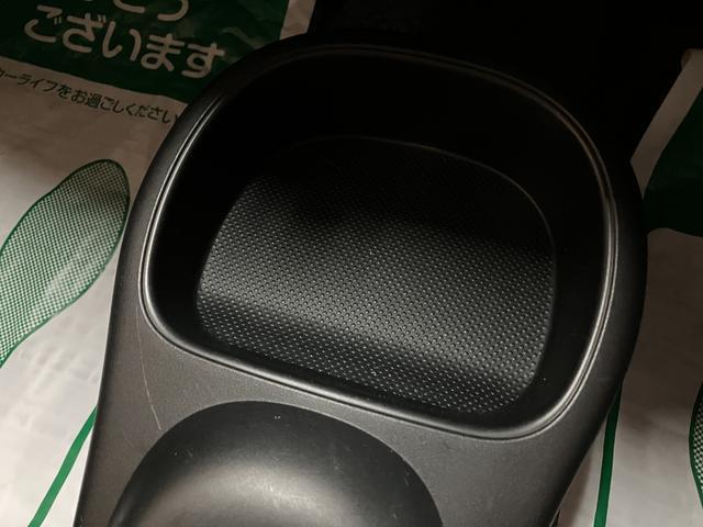 ミラジーノ プレミアムＸ／ＣＤ・ＭＤ／ＥＴＣ／ＭＯＭＯステ／キーレス　１年間走行距離無制限保証／走行７．９万ｋｍ／ＣＤ・ＭＤ／ＥＴＣ／キーレスエントリー／ＭＯＭＯステアリング／オートエアコン／電動格納ドアミラー／ハロゲンヘッドライト・フォグランプ／マット／バイザー（38枚目）