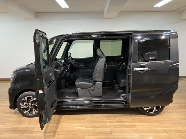 タント カスタムX/走行0.4万キロ/9インチナビ/前後ドラレコ/ 走行0.4万キロ/9インチナビ/前後ドラレコ/ETC車検整備渡し/バックカメラ/シートヒーター/コーナーセンサー/LEDヘッドライト/カーテンエアバッグ/サイドエアバッグ/ステアリングリモコン/(17枚目)