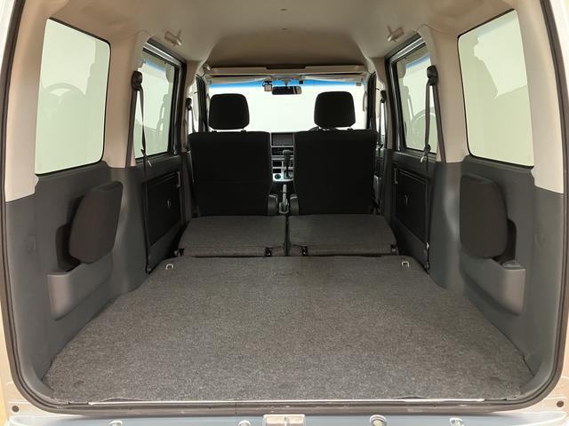 ハイゼットカーゴ クルーズリミテッド／走行１．１万キロ／車検整備渡し／１年保証　走行１．１万キロ／ナビ／Ｂｌｕｅｔｏｏｔｈ／ドラレコ／ＥＴＣ／車検整備渡し／１年間走行距離無制限保証／パワーウインドウ／電動格納ミラー／キーレス／オーバーヘッドシェルフ／トップシェイドガラス／（14枚目）