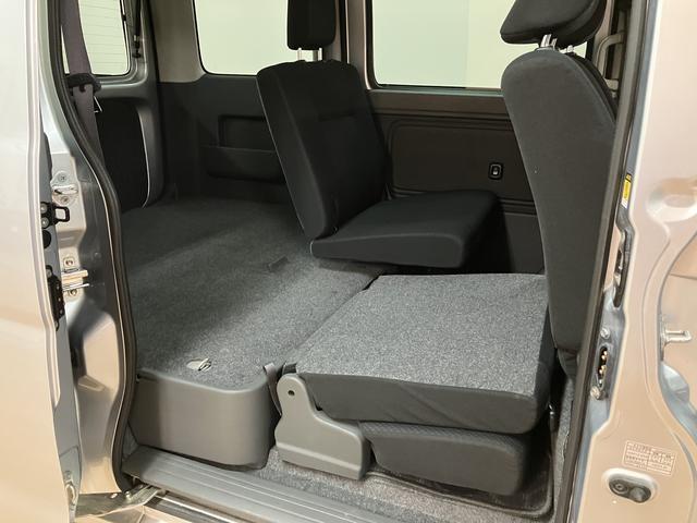 ハイゼットカーゴ クルーズリミテッド／走行１．１万キロ／車検整備渡し／１年保証　走行１．１万キロ／ナビ／Ｂｌｕｅｔｏｏｔｈ／ドラレコ／ＥＴＣ／車検整備渡し／１年間走行距離無制限保証／パワーウインドウ／電動格納ミラー／キーレス／オーバーヘッドシェルフ／トップシェイドガラス／（31枚目）