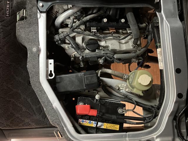 ハイゼットカーゴ クルーズリミテッド／走行１．１万キロ／車検整備渡し／１年保証　走行１．１万キロ／ナビ／Ｂｌｕｅｔｏｏｔｈ／ドラレコ／ＥＴＣ／車検整備渡し／１年間走行距離無制限保証／パワーウインドウ／電動格納ミラー／キーレス／オーバーヘッドシェルフ／トップシェイドガラス／（38枚目）