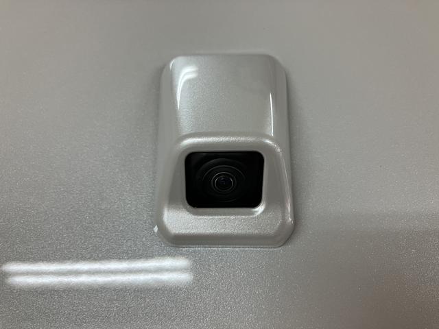 ☆バックをする時に見づらい後方を確認しやすくするバックカメラを装備しています☆