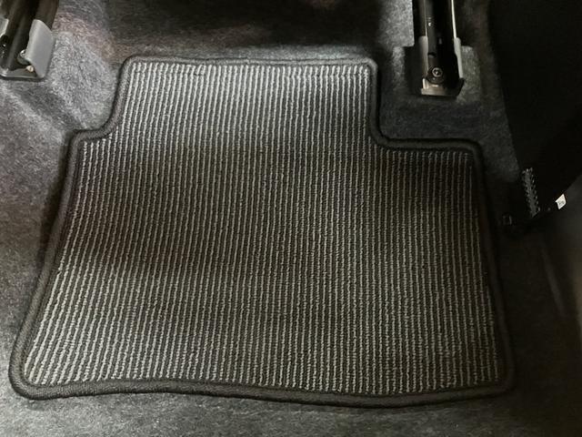 １年間距離無制限保証！大阪ダイハツＵ−ＣＡＲ河内長野　０７２１−２６−７０２９　までお問い合わせいただければお答えいたします☆