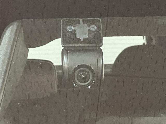 タフト Ｇ　純正ナビ／前後ドラレコ／パノラマモニター　ナビ（ＮＭＺＫ－Ｗ７０Ｄ）／パノラマモニター／前後ドラレコ／ＥＴＣ／電動パーキングブレーキ／ホールド機能／ＬＥＤヘッドライト／キーフリー／シートヒーター／１５インチアルミホイール／（9枚目）