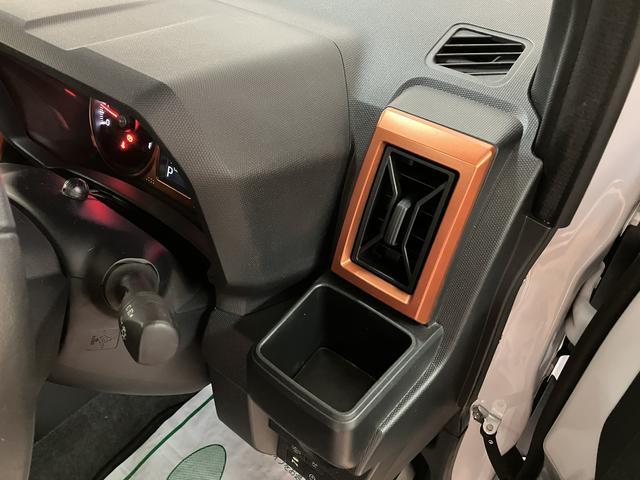 タフト Ｇ　純正ナビ／前後ドラレコ／パノラマモニター　ナビ（ＮＭＺＫ－Ｗ７０Ｄ）／パノラマモニター／前後ドラレコ／ＥＴＣ／電動パーキングブレーキ／ホールド機能／ＬＥＤヘッドライト／キーフリー／シートヒーター／１５インチアルミホイール／（19枚目）