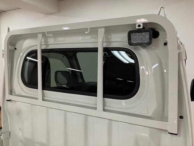 ハイゼットトラック エクストラ／走行１．１万ｋｍ／純正ナビ／前ドラレコ／ＥＴＣ　新車保証継承／走行１．１万ｋｍ／純正ナビ（ＮＭＺＬ－Ｗ７２Ｄ）／ＣＤ／ＤＶＤ／Ｂｌｕｅｔｏｏｔｈ／前ドラレコ／ＥＴＣ／ＬＥＤヘッドライト・フォグランプ／キーフリー／電動格納ドアミラー／ＵＳＢソケット（26枚目）