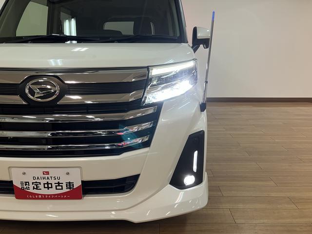 ヘッドライトはＬＥＤなので夜間の走行も明るく安心ですよ♪コーナーポールも装備です！