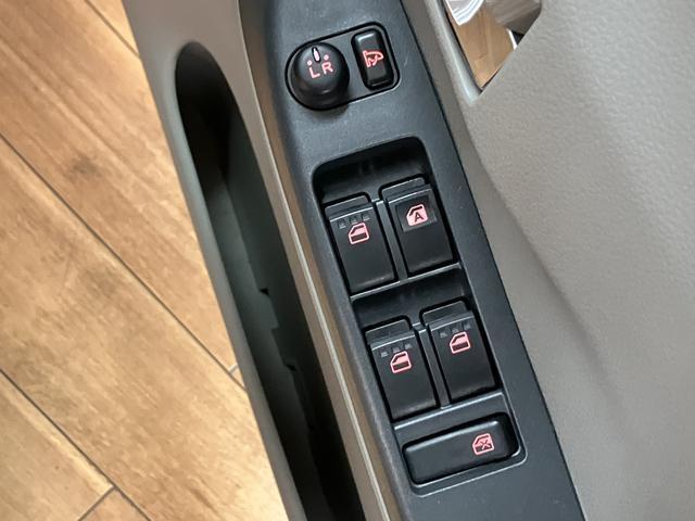 ミライース X SA ナビ/フォグランプ/アルミホイール/走行8.8万K 平成26年式/走行8.8万キロ/ナビ/CD/DVD/Bluetooth/フルセグ/電動格納式ドアミラー/14インチアルミホイール/フォグランプ/キーレスエントリー/(10枚目)