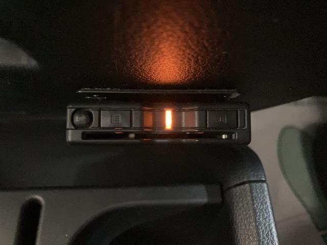 ハイゼットトラック スタンダード/AM・FMラジオ/ETC/オートライト 走行4.6万km/AM・FMラジオ/ETC/ハロゲンヘッドライト/オートライト/オートハイビーム/助手席エアバック/コーナーセンサー/マット/バイザー/マニュアルエアコン(6枚目)