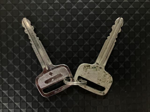 ハイゼットトラック スタンダード/AM・FMラジオ/ETC/オートライト 走行4.6万km/AM・FMラジオ/ETC/ハロゲンヘッドライト/オートライト/オートハイビーム/助手席エアバック/コーナーセンサー/マット/バイザー/マニュアルエアコン(8枚目)